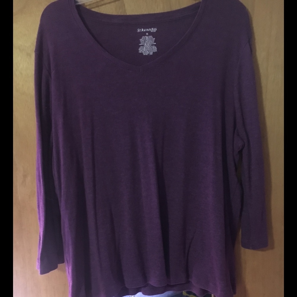 St. John’s Bay 3/4 sleeve shirt